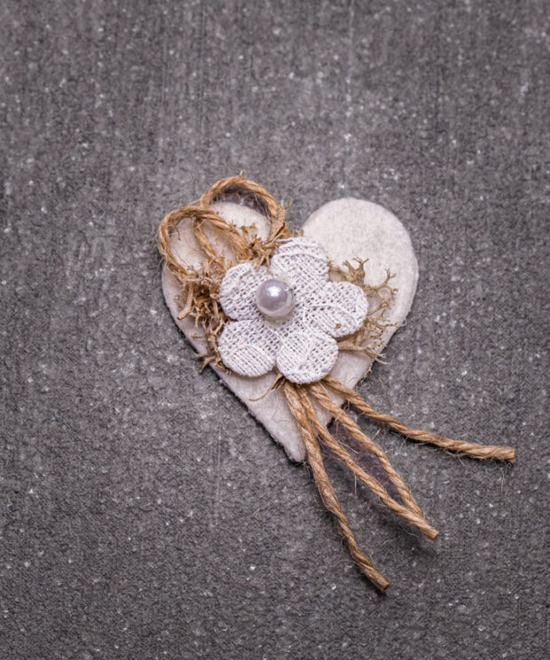 Filzherz Anstecker Monika Österreich Hochzeit